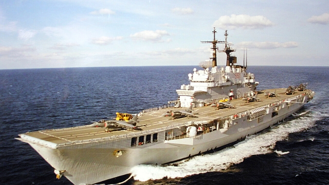 L’Indonesia acquista la portaerei Garibaldi