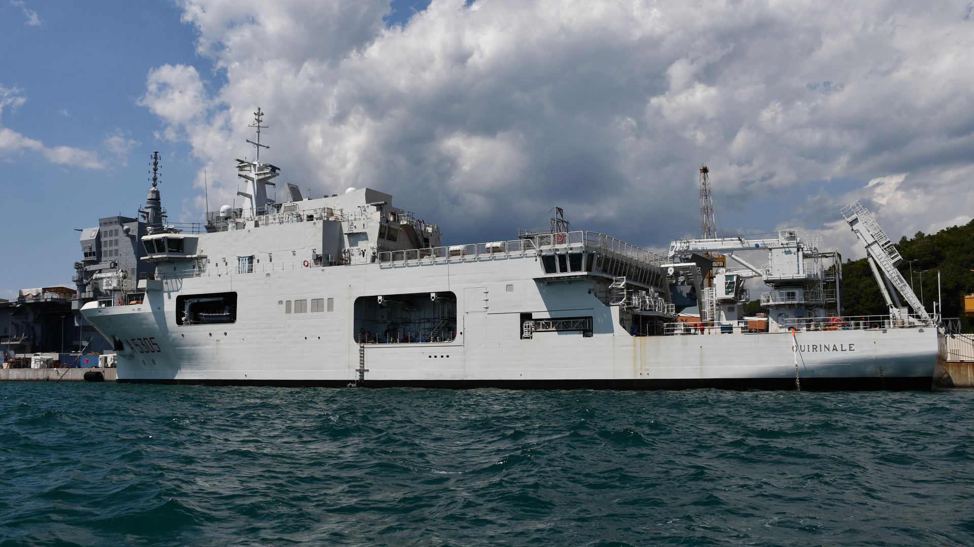 Prima uscita in mare per nave Quirinale, la nuova unità idro-oceanografica maggiore